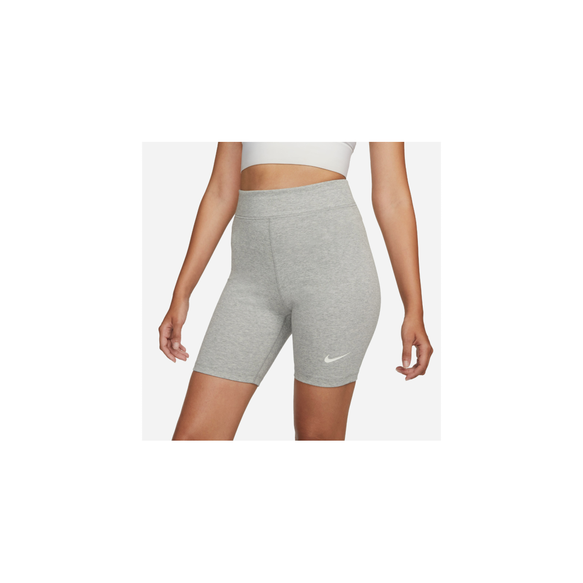 short nike femme en destockage