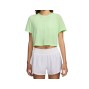 crop top nike