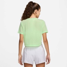 crop top nike