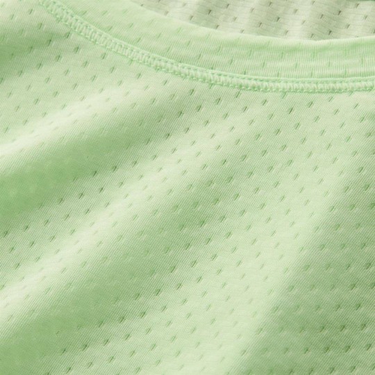 crop top nike