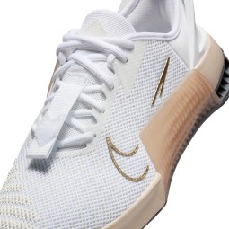 nike metcon 9 flyease