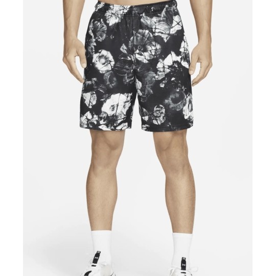 short homme nike pour le fitness